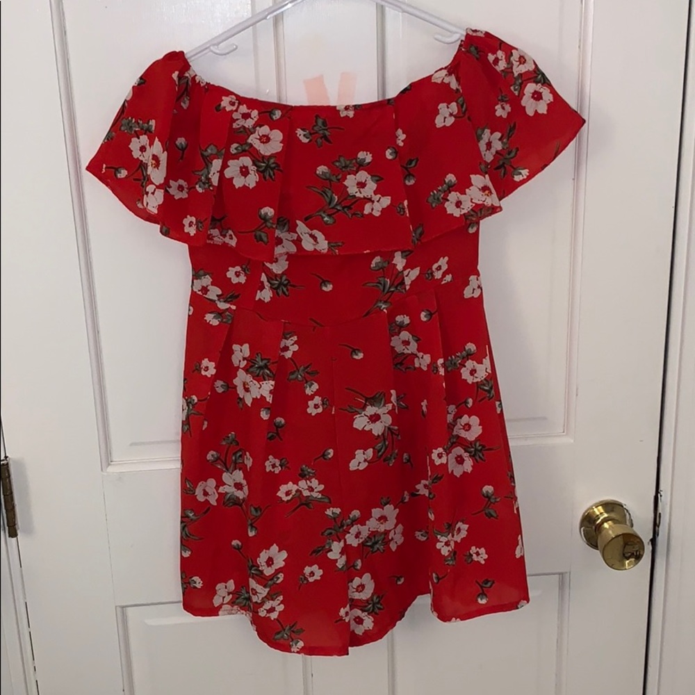 Off the shoulder flower romper